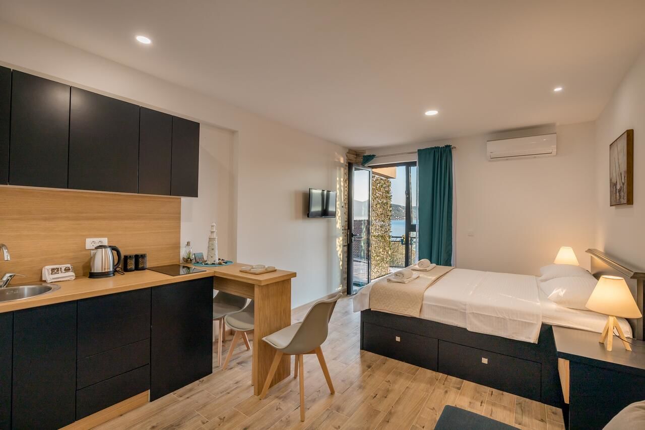 Проживание в семье SkyView apartments Кумбор-44