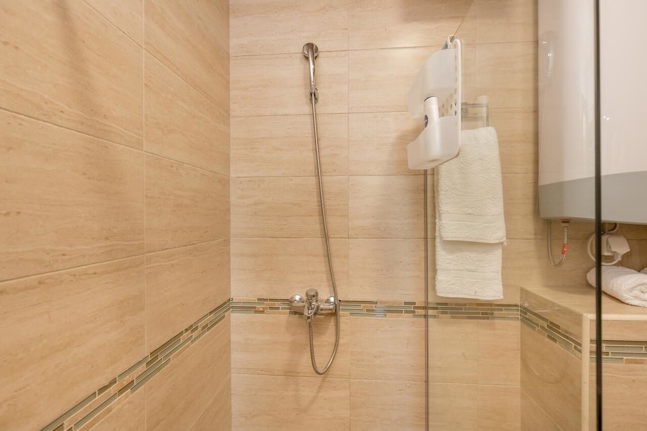 Проживание в семье SkyView apartments Кумбор-48