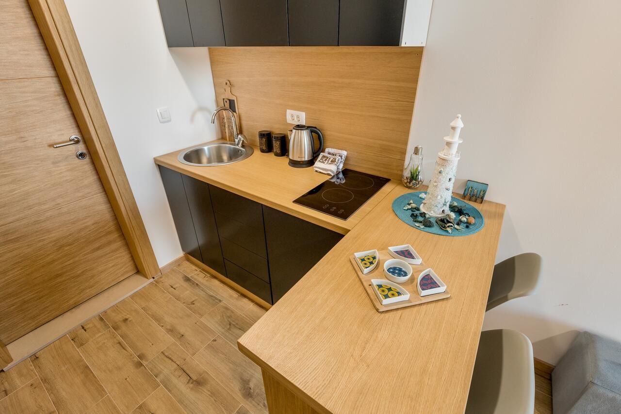 Проживание в семье SkyView apartments Кумбор-10