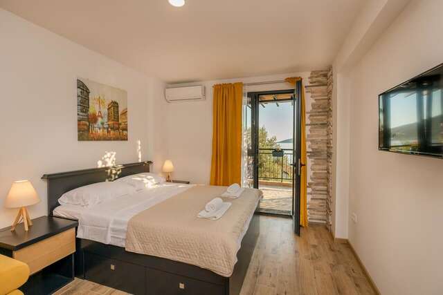 Проживание в семье SkyView apartments Кумбор-16