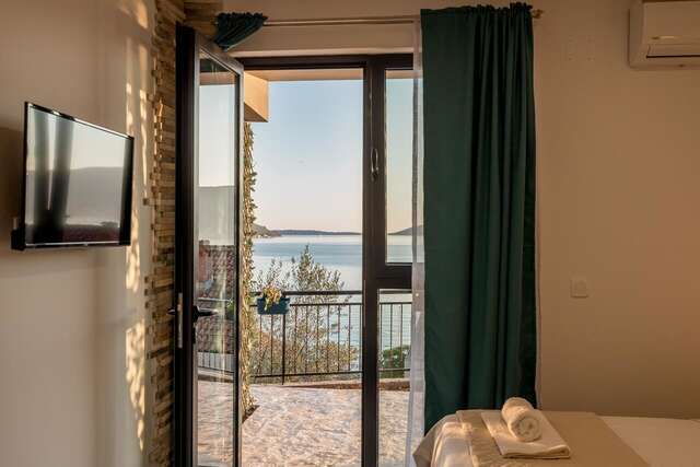 Проживание в семье SkyView apartments Кумбор-18