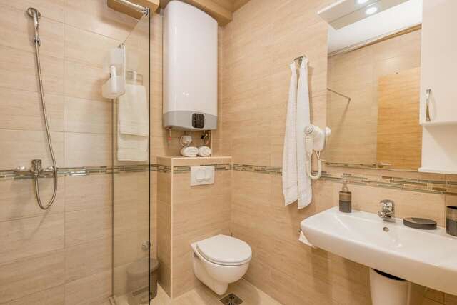 Проживание в семье SkyView apartments Кумбор-45