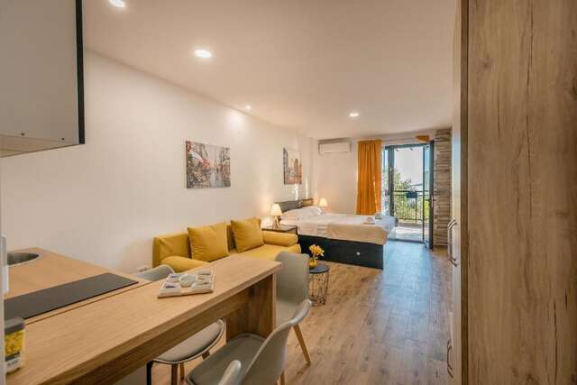 Проживание в семье SkyView apartments Кумбор-56